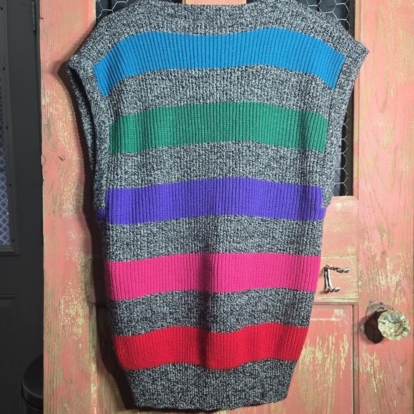 VINTAGE Gitano Womens Medium Rainbow Striped Sweater Vest Gray Primary Stripes - Picture 8 of 10